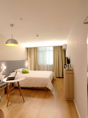 Hostel Beds